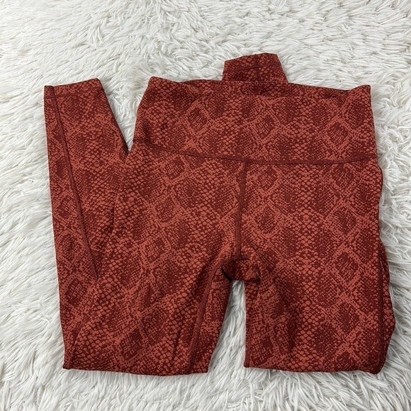 Athleta Pattern Ultimate 7/8 Stash Pocket Tights - Picture 1 of 7